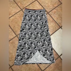 Max Studio Black and White Asymmetrical Skirt